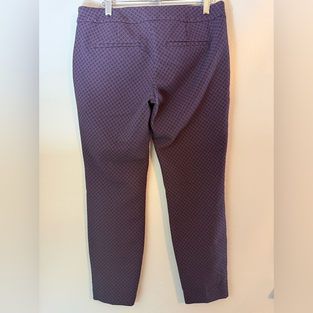 Express Women's Columnist Mid Rise Ankle Pant Navy Berry Diamond Pattern Size 6 - Picture 3 of 14